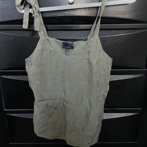 Shoulder tie camisole blouse